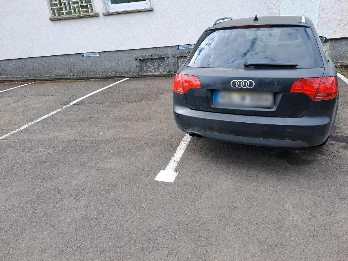 Gebraucht Audi A4 140 PS (102 kW) 2006 Schwarz Kombi