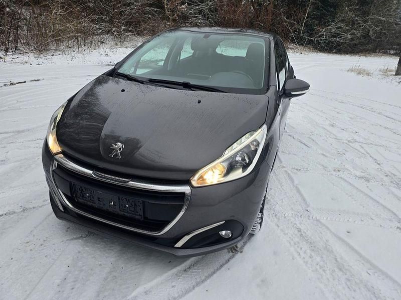 Gebraucht 2019 Peugeot 208 Active Kleinwagen | 9.950 € (Fairer Preis) - Bild 1/4
