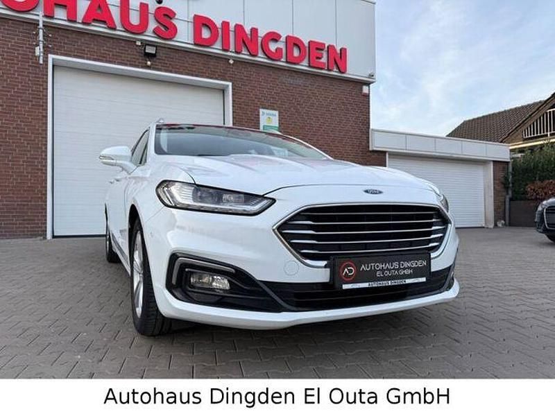 Gebraucht Ford Mondeo Titanium 150 PS (110 kW) 2019 Weiß Kombi