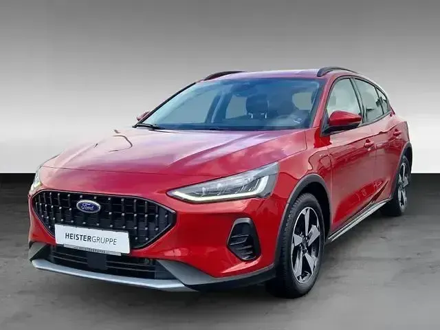 Używany Ford Focus Active 155 KM (114 kW) 2024 Czerwony Sedan/Limuzyna