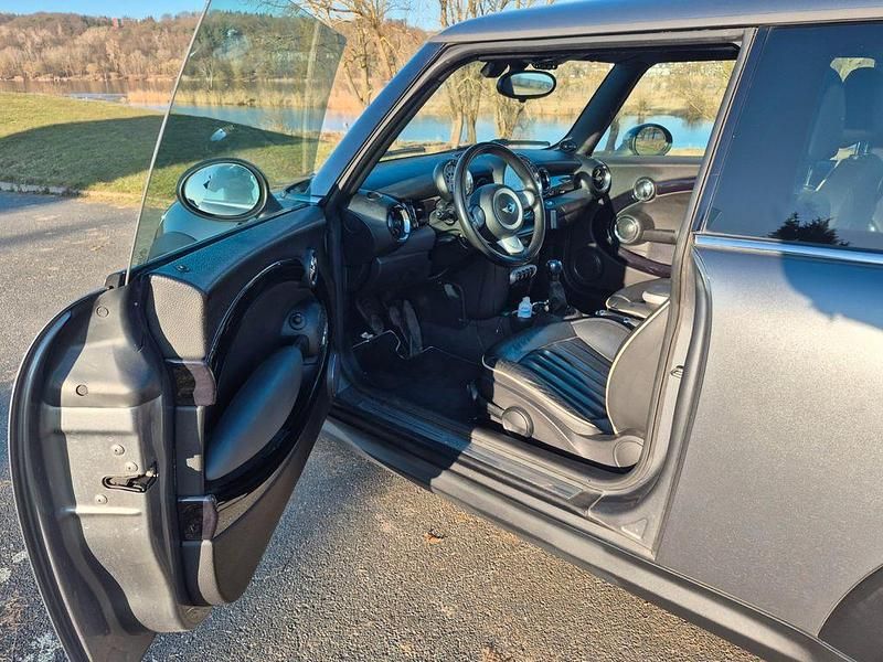 Gebraucht Mini ONE 98 PS (72 kW) 2010 Grau Kleinwagen