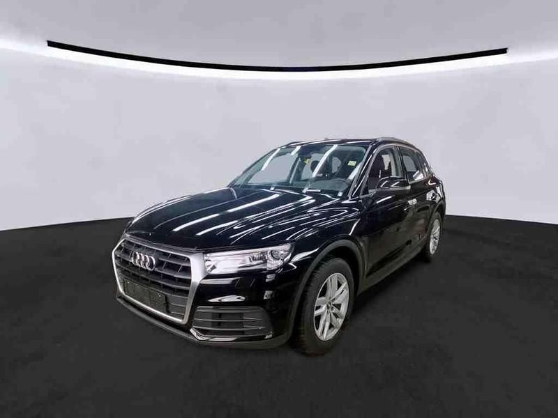Brilliantschwarz Gebraucht 2018 Audi Q5 Ambiente SUV | 17.950 € (Superpreis) - Bild 1/4