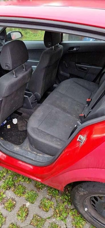 Gebraucht Opel Astra Elegance 105 PS (77 kW) 2004 Rot Limousine