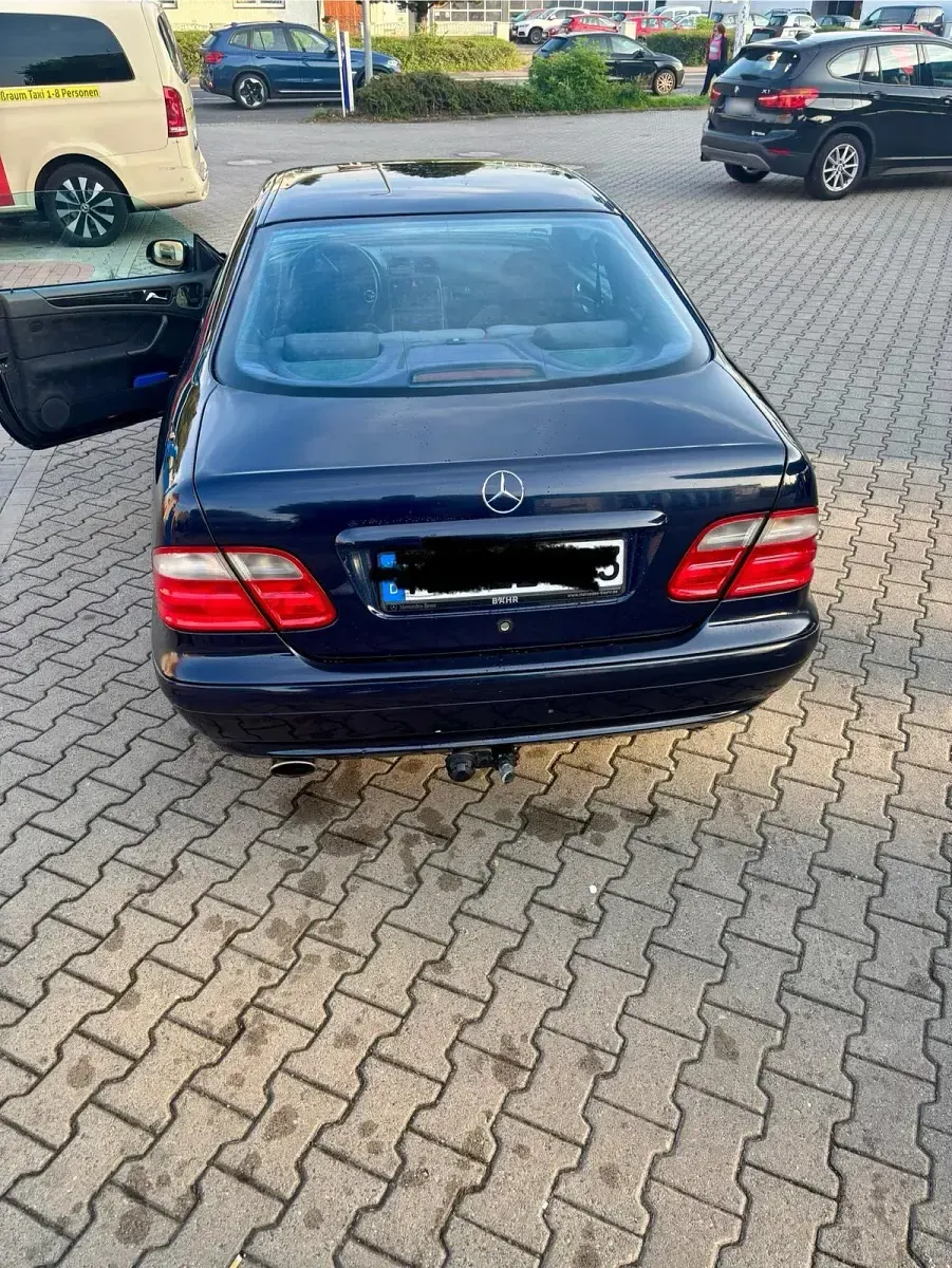Gebraucht Mercedes CLK230 197 PS (144 kW) 2001 Andere farben Coupé