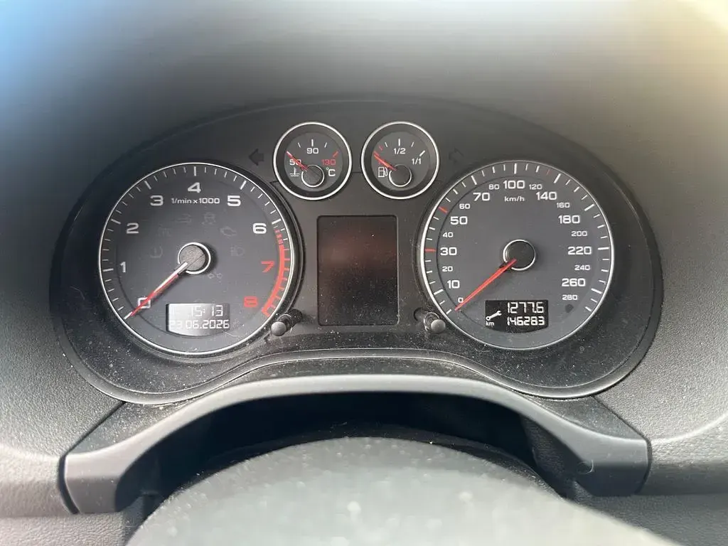 Gebraucht Audi A3 S-Line 160 PS (117 kW) 2010 Weiß Kleinwagen