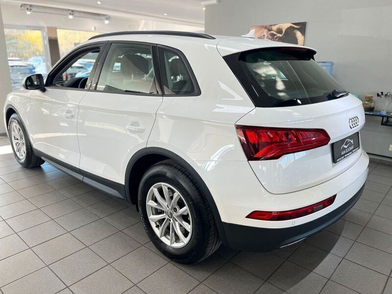 Gebraucht Audi Q5 Basis 163 PS (119 kW) 2020 Weiß SUV