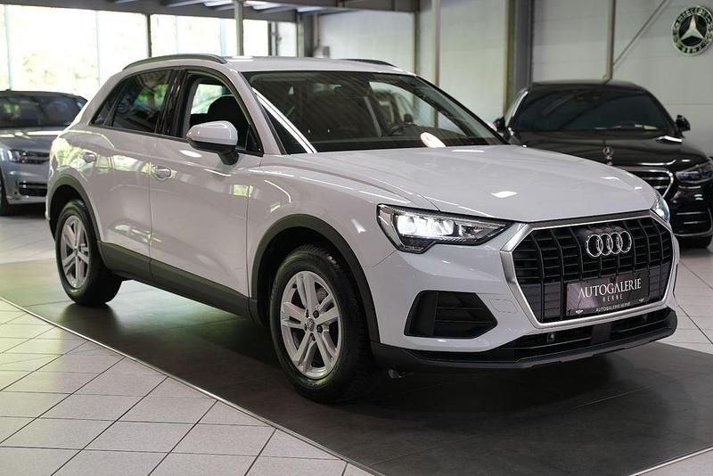 Gebraucht Audi Q3 Sport 150 PS (110 kW) 2020 Weiß SUV
