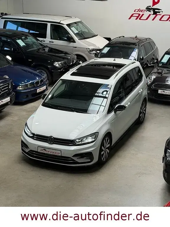 Gebraucht VW Touran R-line 150 PS (110 kW) 2019 Weiß Van / Kleinbus
