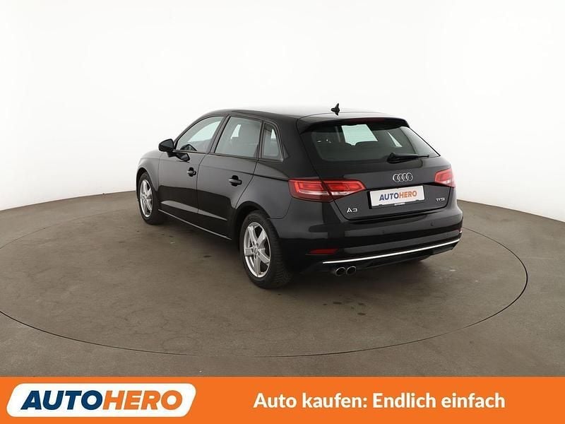 Gebraucht Audi A3 Sport 150 PS (110 kW) 2018 Braun Limousine
