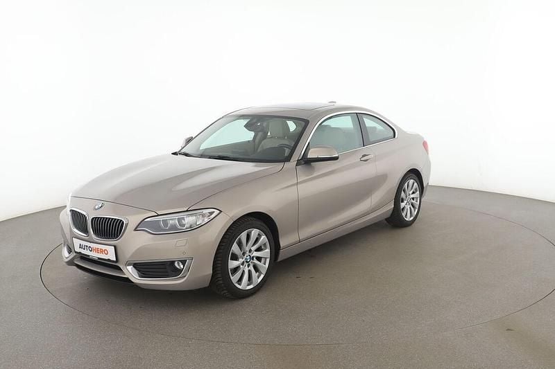 Gold Gebraucht 2016 BMW 218 Luxury Line Coupé | 17.340 € (Fairer Preis) - Bild 1/3