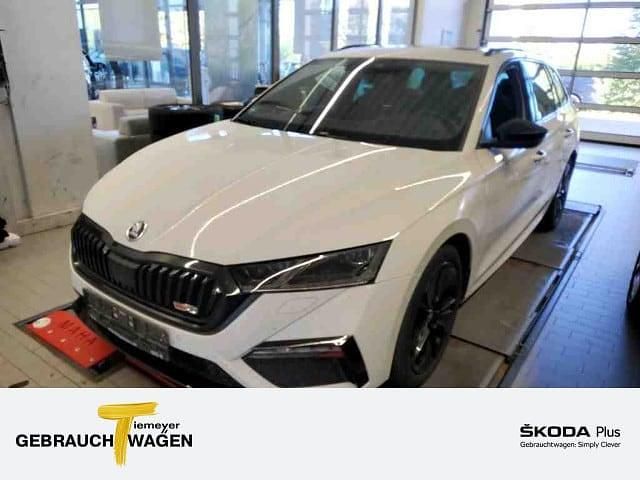 Candyweiß Gebraucht 2023 Skoda Octavia Kombi | 34.180 € (Fairer Preis) - Bild 1/4