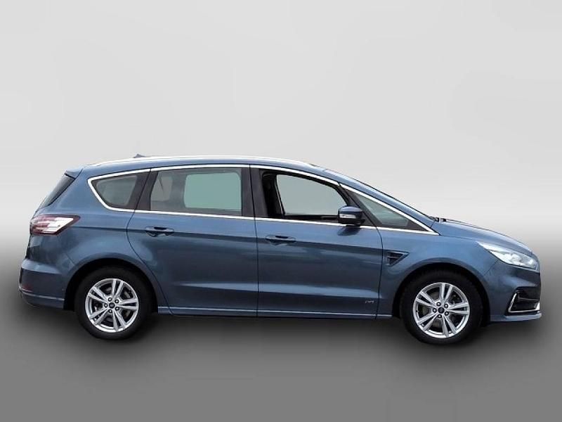 Gebraucht Ford S-MAX Titanium 190 PS (139 kW) 2022 Blau Van / Kleinbus