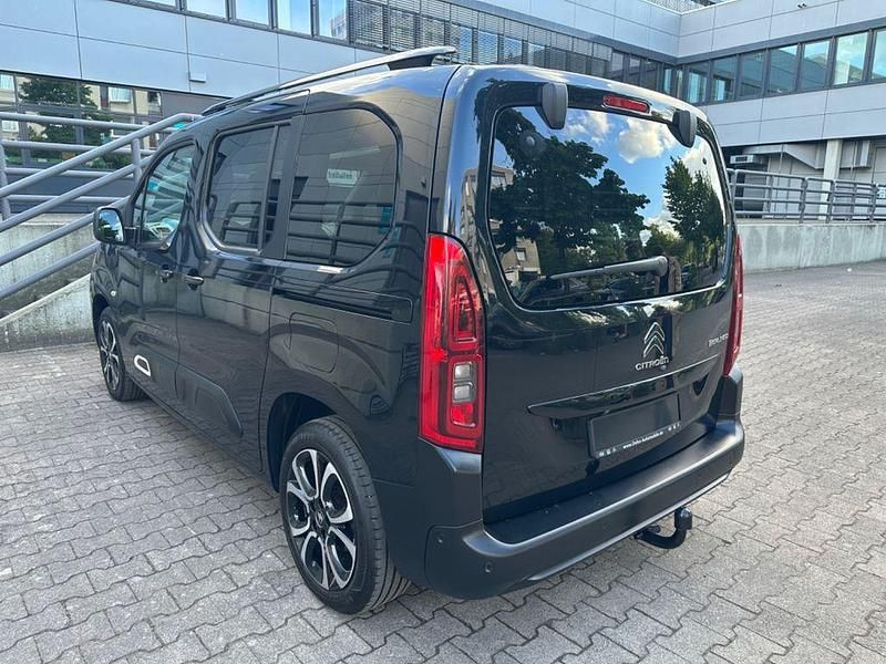 Gebraucht Citroën Berlingo Shine 131 PS (96 kW) 2019 Schwarz Van / Kleinbus