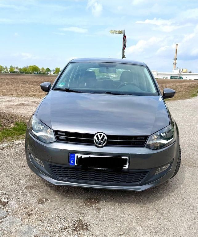 Second-hand VW Polo 105 CP (77 kW) 2013 Gri Hatchback