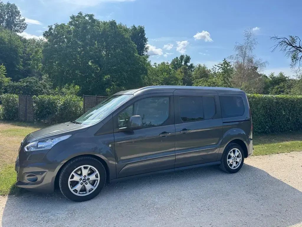 Gebraucht Ford Tourneo Connect 120 PS (88 kW) 2015 Grau Van / Kleinbus