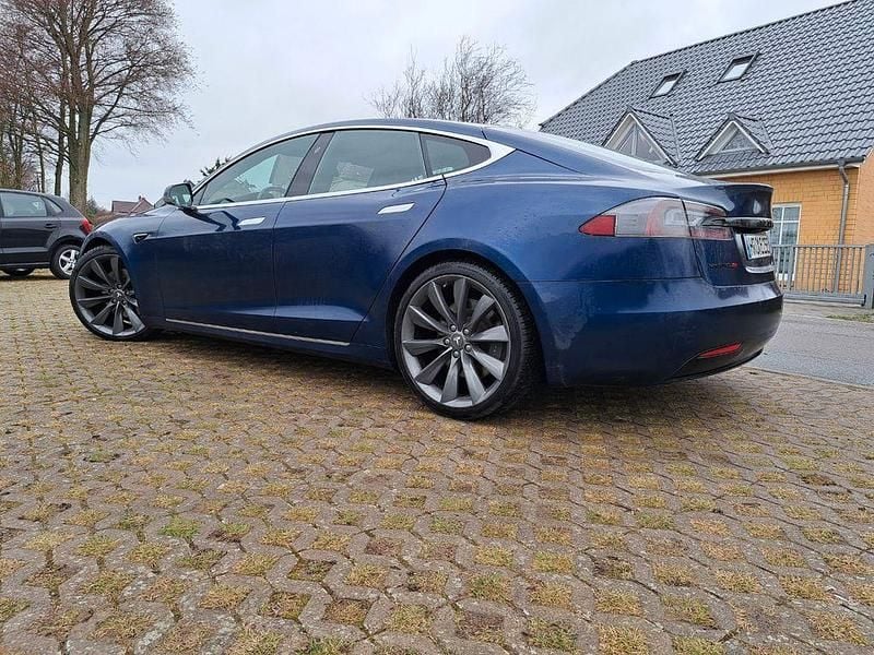 Gebraucht Tesla Model S 386 kW (525 PS) 2018 Blau Kleinwagen