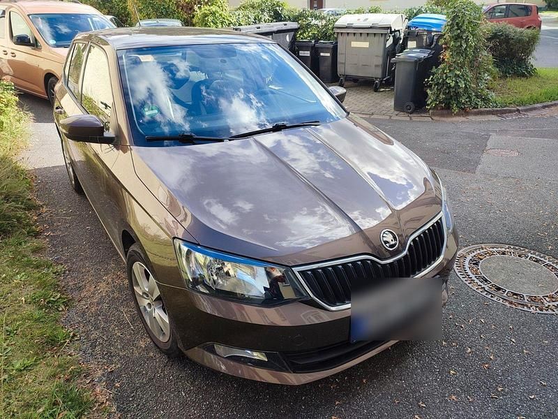 Gebraucht Skoda Fabia Ambition 95 PS (69 kW) 2018 Braun Kleinwagen