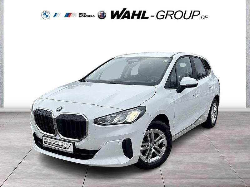 Gebraucht BMW 216 Active Tourer Sport Line 122 PS (89 kW) 2024 Weiß Van / Kleinbus