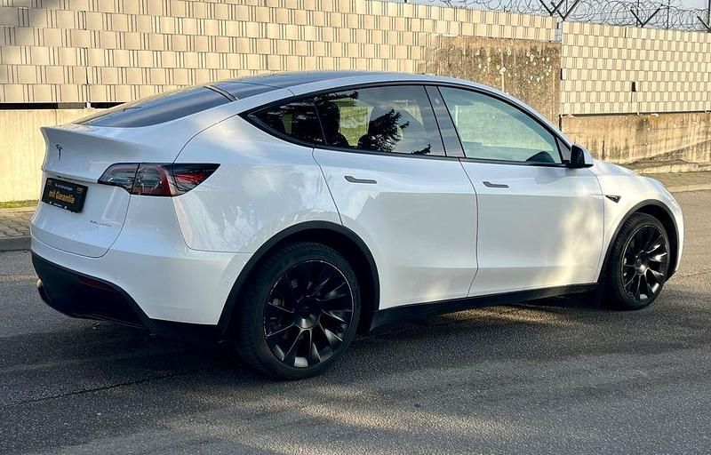 Gebraucht Tesla Model Y 378 kW (514 PS) 2022 Weiß SUV