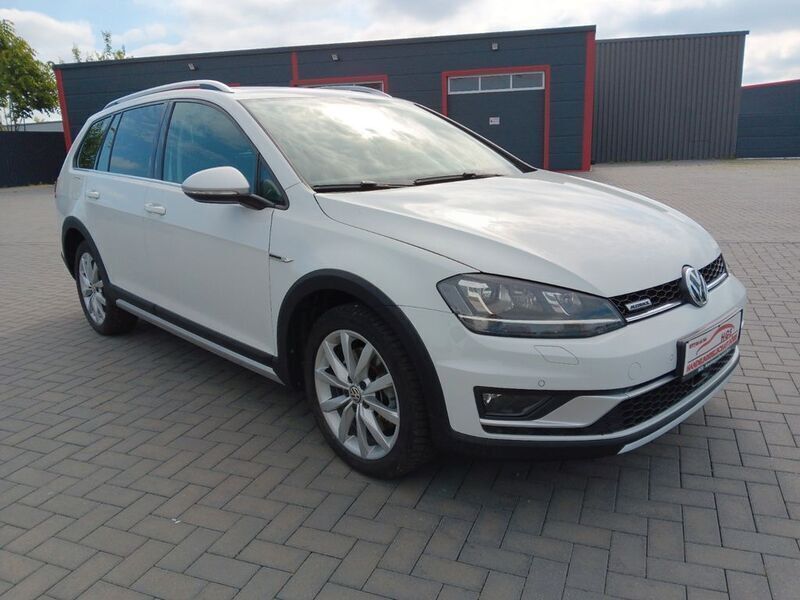 Gebraucht VW Golf Alltrack 179 PS (131 kW) 2016 Pure white Kombi