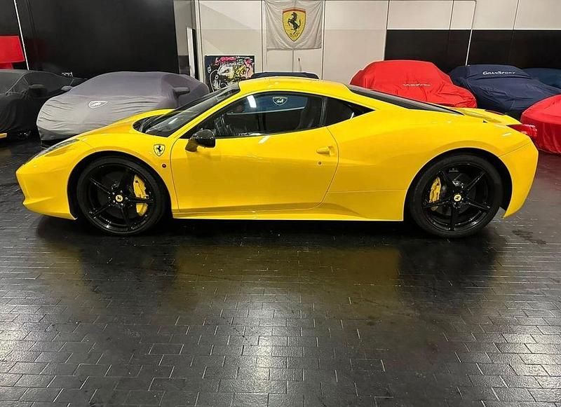 Gelb Gebraucht 2011 Ferrari 458 | 224.000 € (Fairer Preis) - Bild 1/4