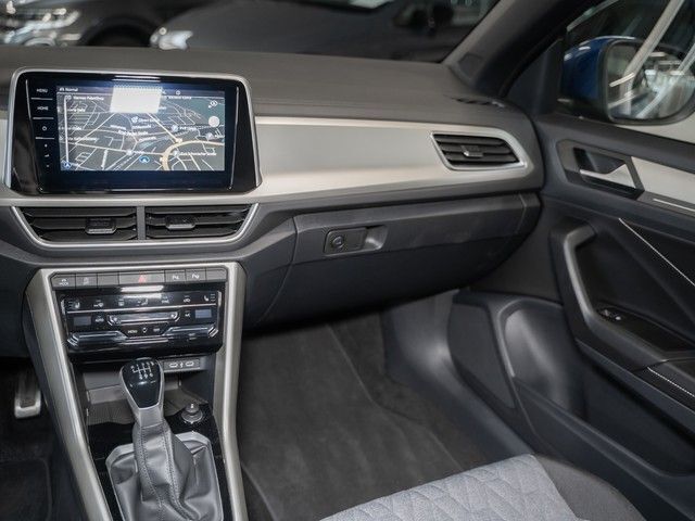 Gebraucht VW T-Roc Cabriolet Move 150 PS (110 kW) 2024 Blau Cabrio