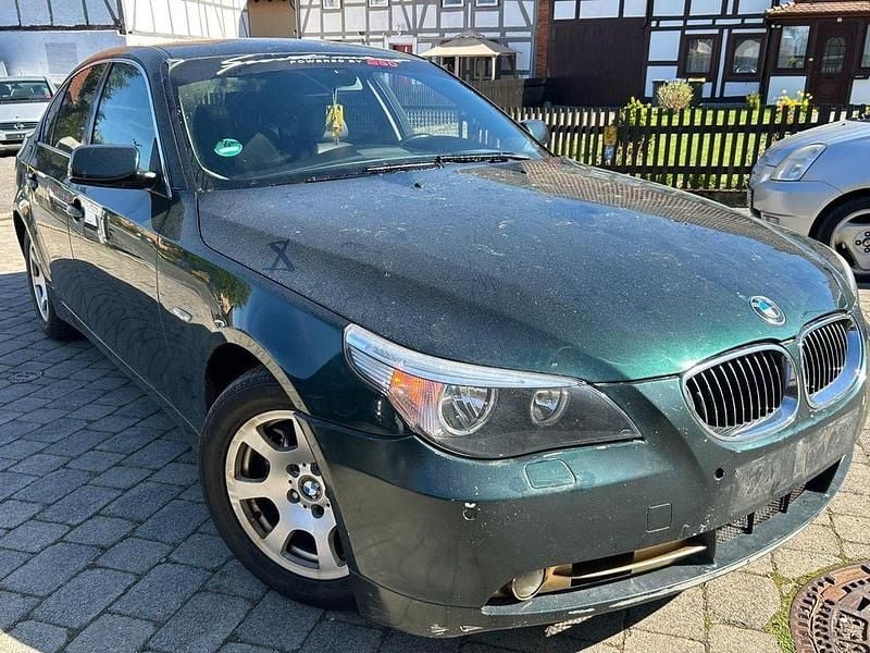 Usata BMW 520 2004 Verde Berlina