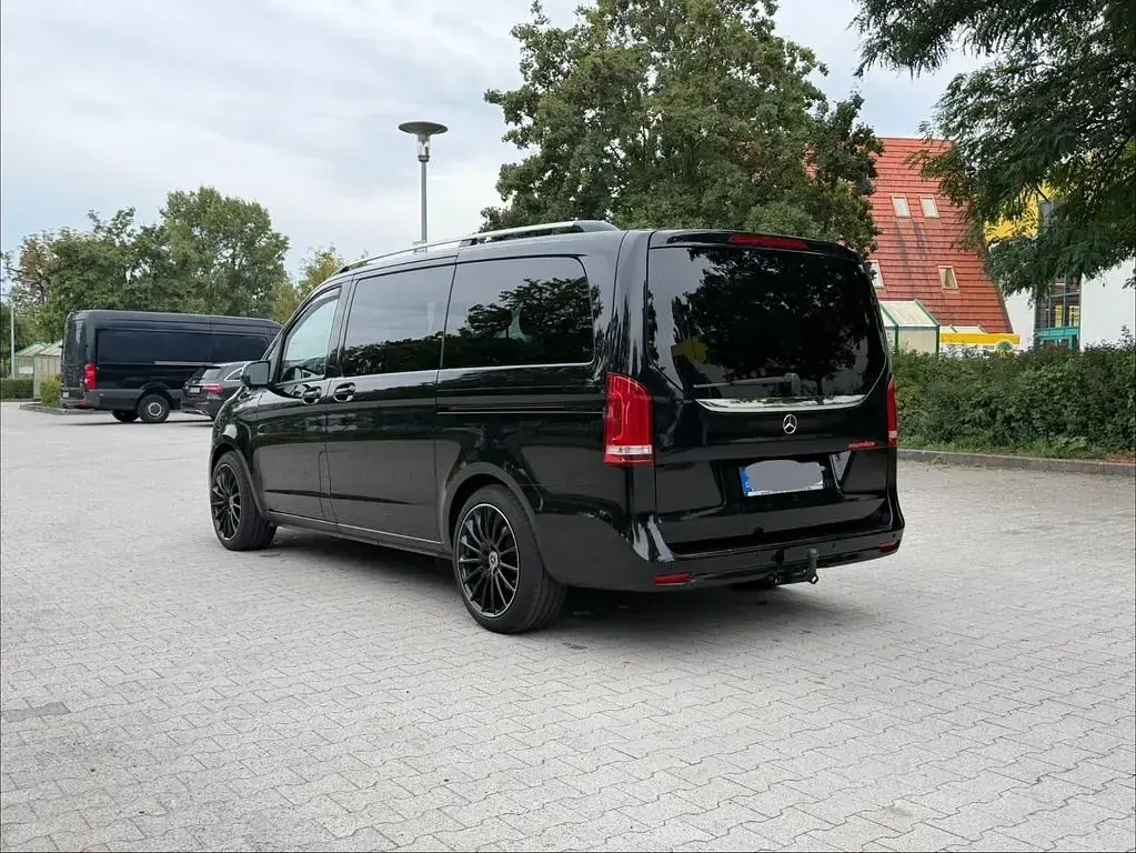 Gebraucht Mercedes V250 Edition 190 PS (139 kW) 2021 Schwarz Van / Kleinbus