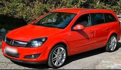 Gebraucht Opel Astra 116 PS (85 kW) 2010 Rot Kombi