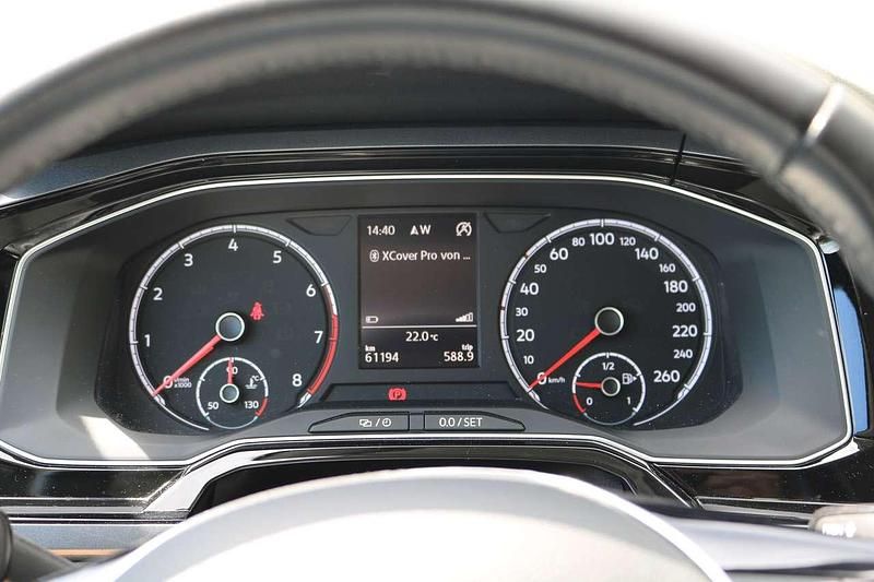 Schwarz Gebraucht 2018 VW Polo Highline Limousine | 13.250 € (Fairer Preis) - Bild 1/4