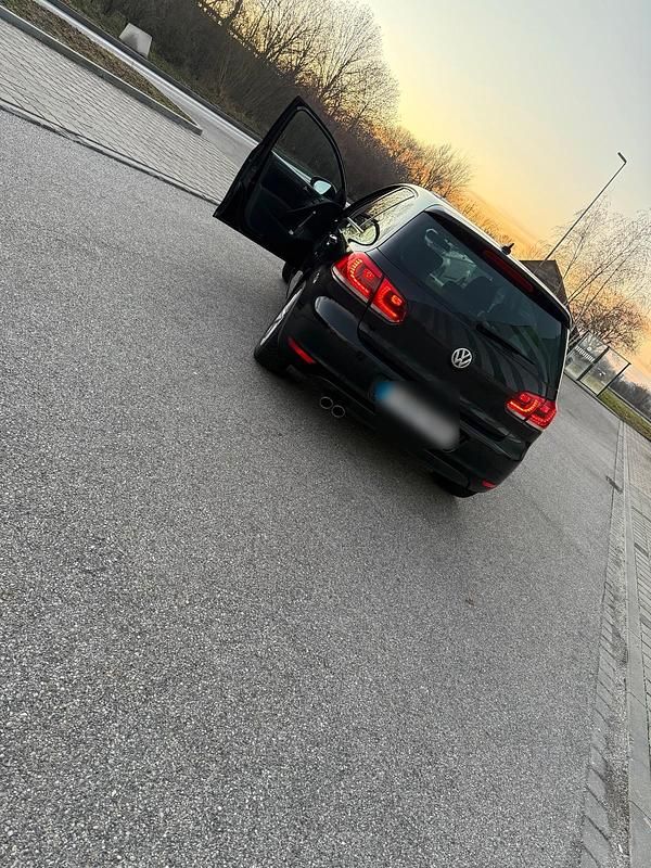 Gebraucht VW Golf VII Style 122 PS (89 kW) 2012 Schwarz Limousine