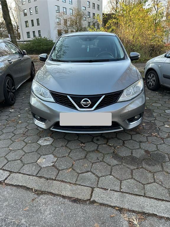 Gebraucht Nissan Pulsar N-Connecta 116 PS (85 kW) 2017 Silber Limousine