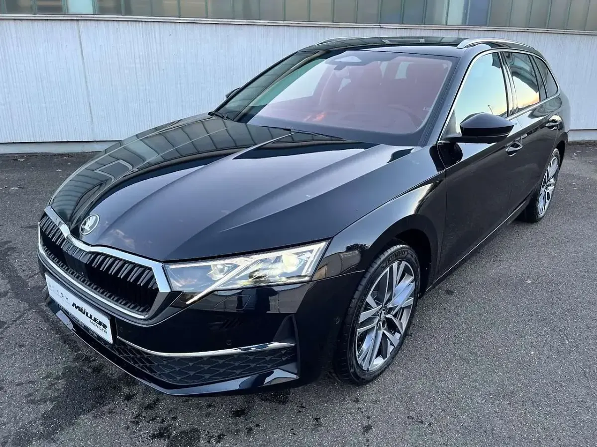 Gebraucht Skoda Octavia 150 PS (110 kW) 2025 Schwarz Kombi
