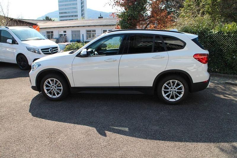 Gebraucht BMW X1 Advantage 136 PS (100 kW) 2021 Alpinweiss iii SUV