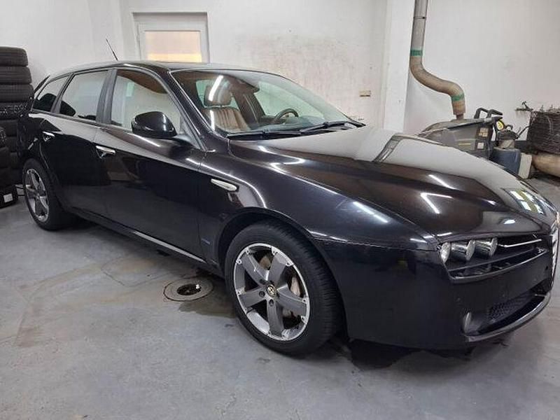 Schwarz Gebraucht 2007 Alfa Romeo 159 Distinctive Limousine | 2.990 € (Guter Preis) - Bild 1/4
