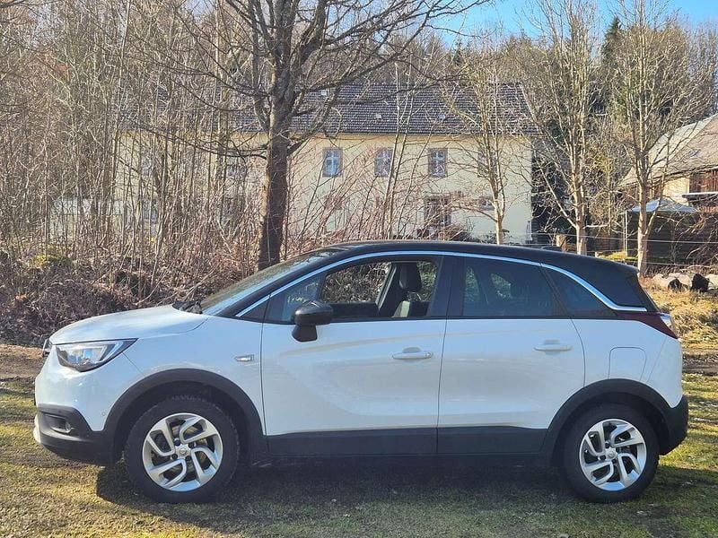 Gebraucht Opel Crossland X Innovation 110 PS (80 kW) 2018 Schneeweiss/summitwhite/arctic SUV