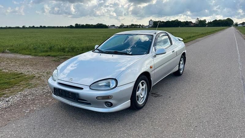 Silber Gebraucht 1995 Mazda MX3 Kleinwagen | 4.990 € - Bild 1/4