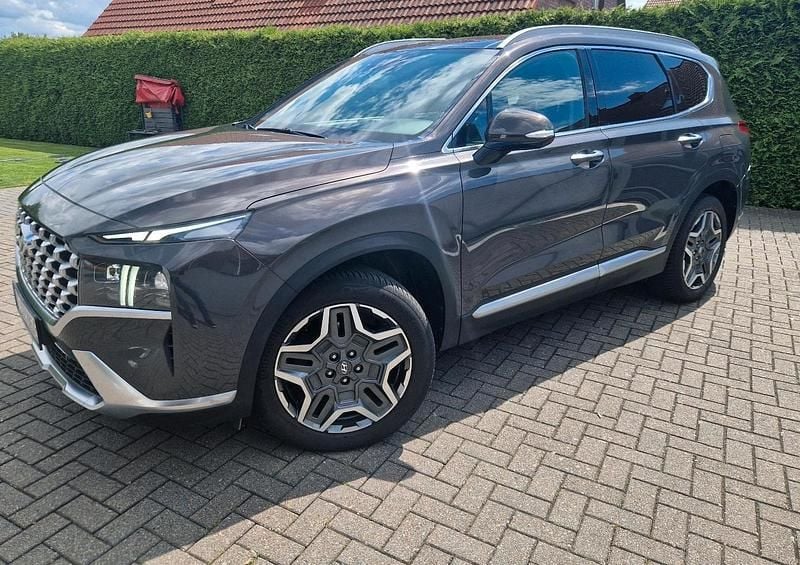 Braun Gebraucht 2021 Hyundai Santa Fe Prime SUV | 34.500 € (Fairer Preis) - Bild 1/4