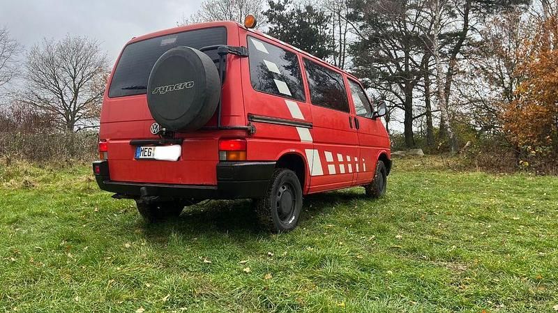 Gebraucht VW Transporter 110 PS (80 kW) 1994 Rot Van