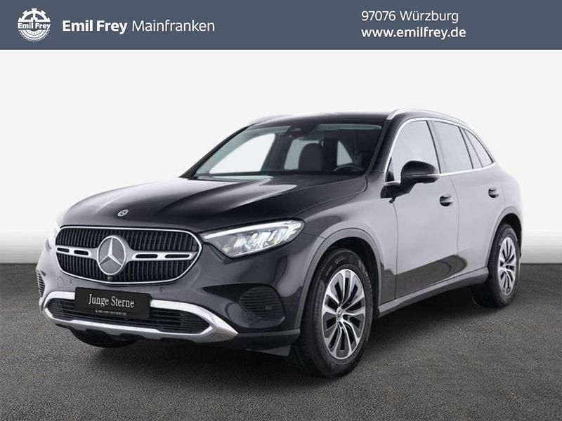 Schwarz Gebraucht 2024 Mercedes GLC220 Avantgarde SUV | 53.450 € (Guter Preis) - Bild 1/4