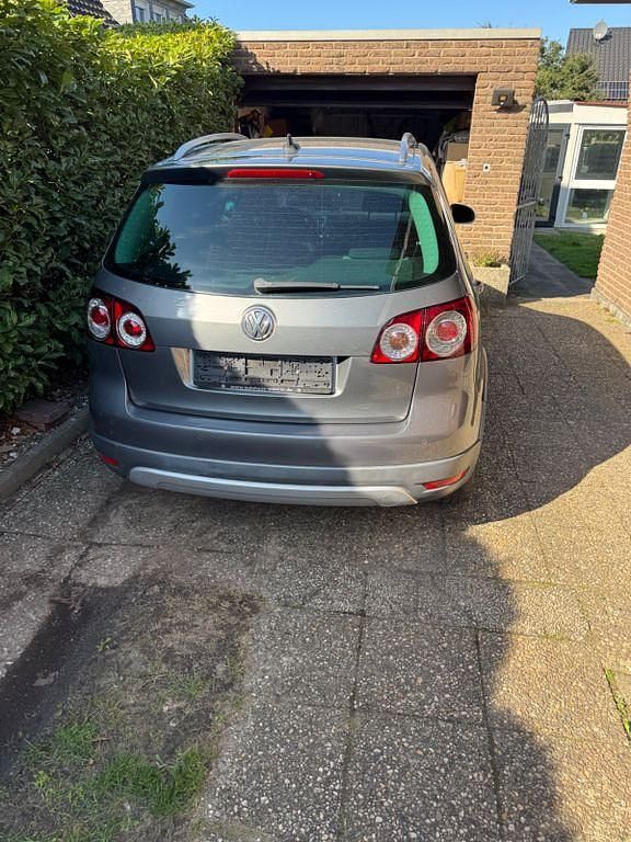 Gebraucht VW Golf Plus Cross Style 140 PS (102 kW) 2011 Grau Van / Kleinbus