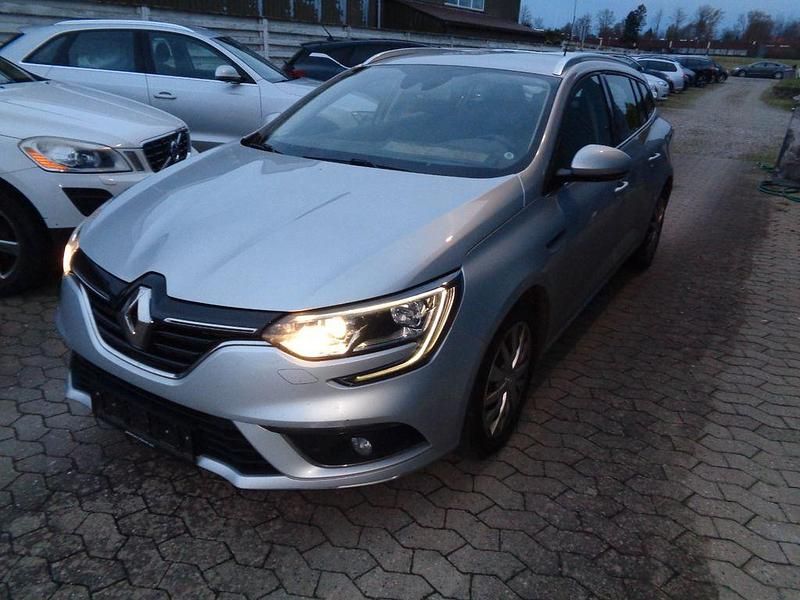 Grau Gebraucht 2019 Renault Mégane IV LIMITED Limousine | 9.000 € (Superpreis) - Bild 1/4