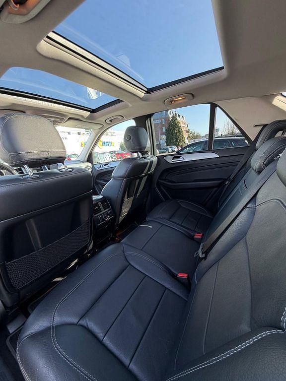 Gebraucht Mercedes ML350 258 PS (189 kW) 2014 Silber SUV