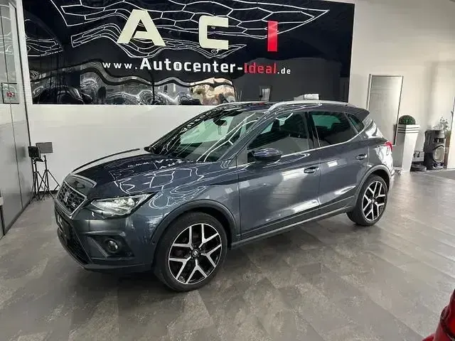 Gebraucht Seat Arona Beats 150 PS (110 kW) 2021 Grau SUV