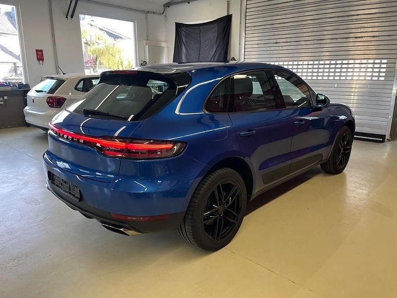 Gebraucht Porsche Macan 245 PS (180 kW) 2019 Blau SUV