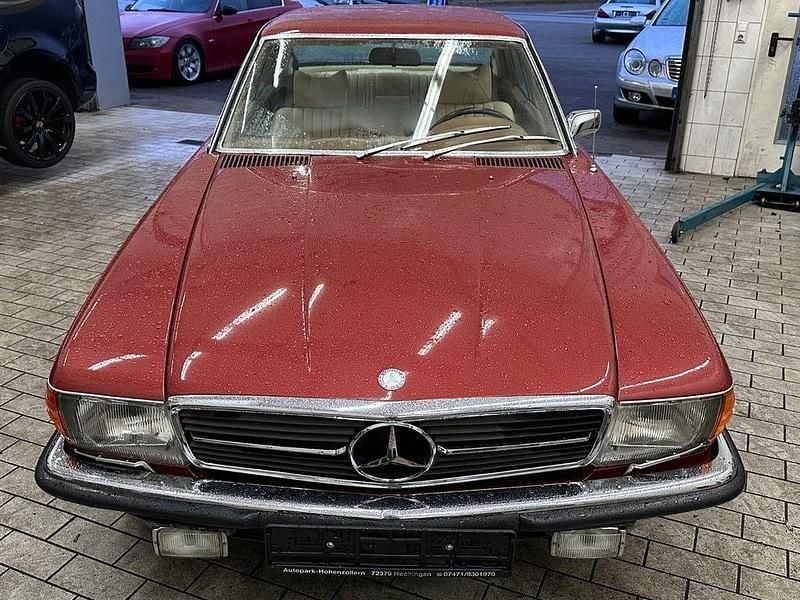 Rot Gebraucht 1972 Mercedes 350 Coupé | 15.900 € - Bild 1/4