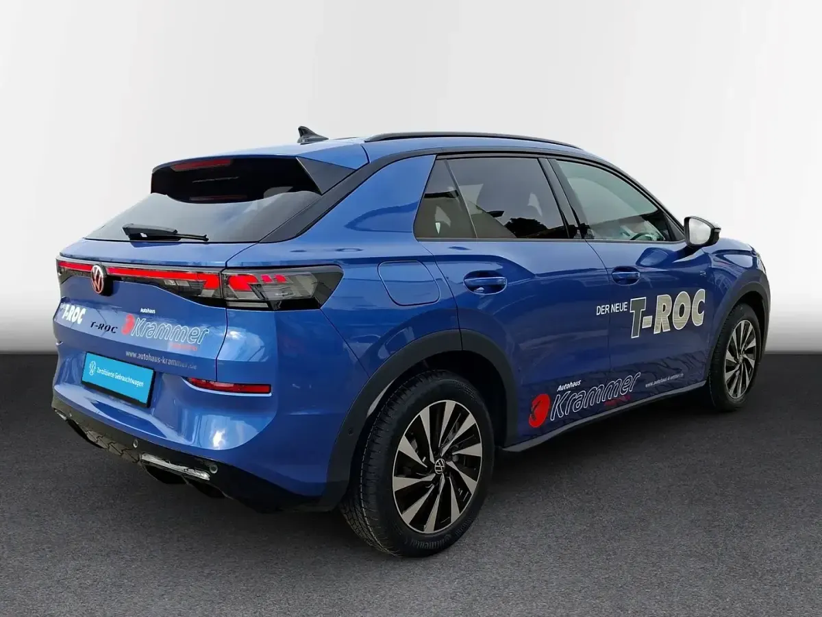 Gebraucht VW T-Roc R-line 150 PS (110 kW) 2025 Blau SUV