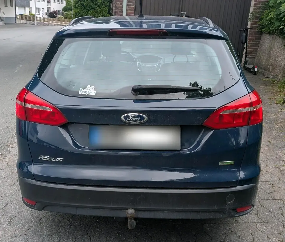 Gebraucht Ford Focus 101 PS (74 kW) 2015 Blau Kombi