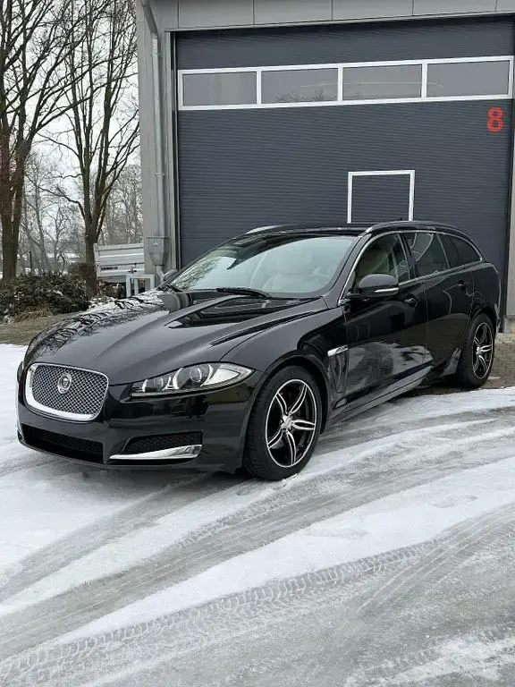Gebraucht Jaguar XF Sportbrake 200 PS (147 kW) 2013 Schwarz Kombi