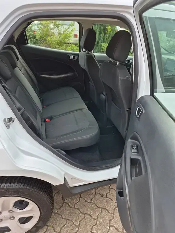 Gebraucht Ford Ecosport Cool & Connect 101 PS (74 kW) 2019 Weiß SUV